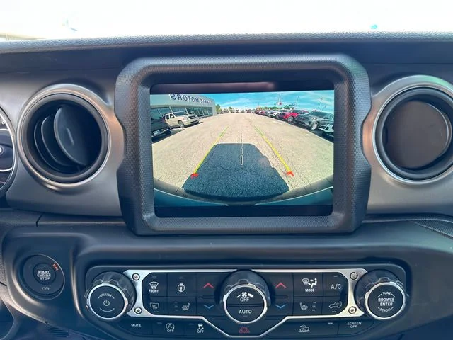Certified Used 2022 White Jeep Unlimited Sport S image 17