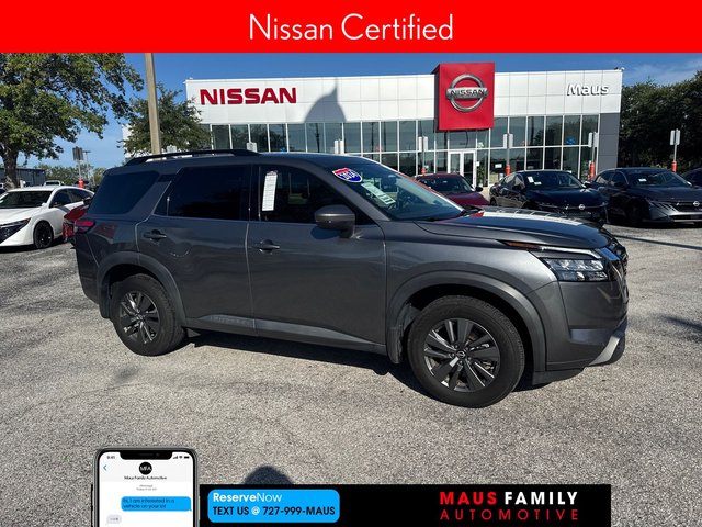2024 Nissan Pathfinder SV