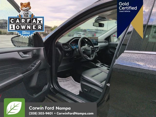 Used 2025 Black Ford Platinum image 11