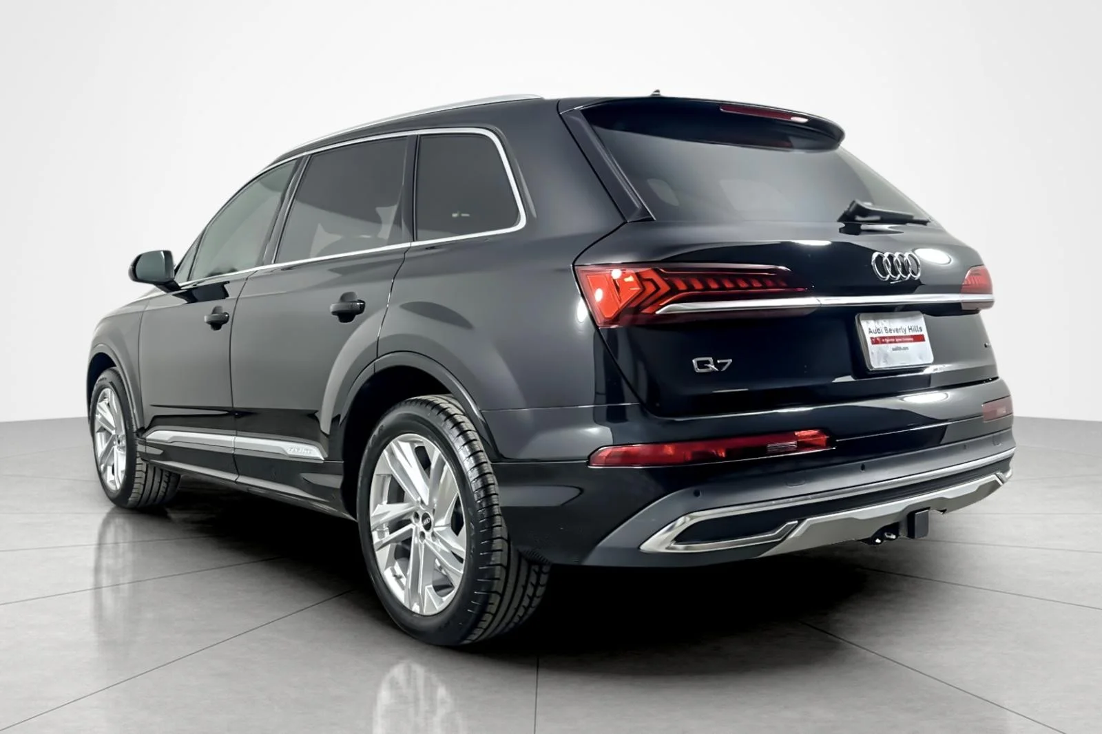 Used 2023 Mythos Black Metallic Audi Premium 45 TFSI quattro image 3