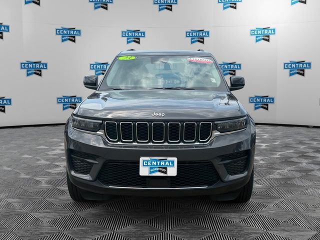 Certified Used 2023 Gray Jeep Laredo image 9