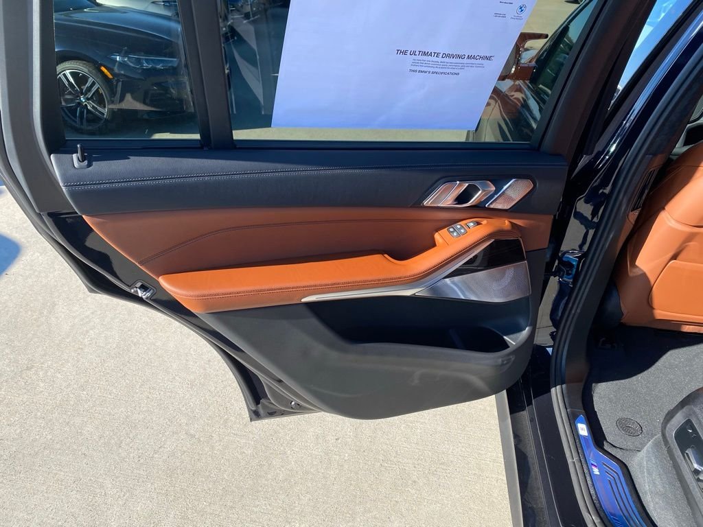 New 2026 Carbon Black Metallic BMW M60i image 13