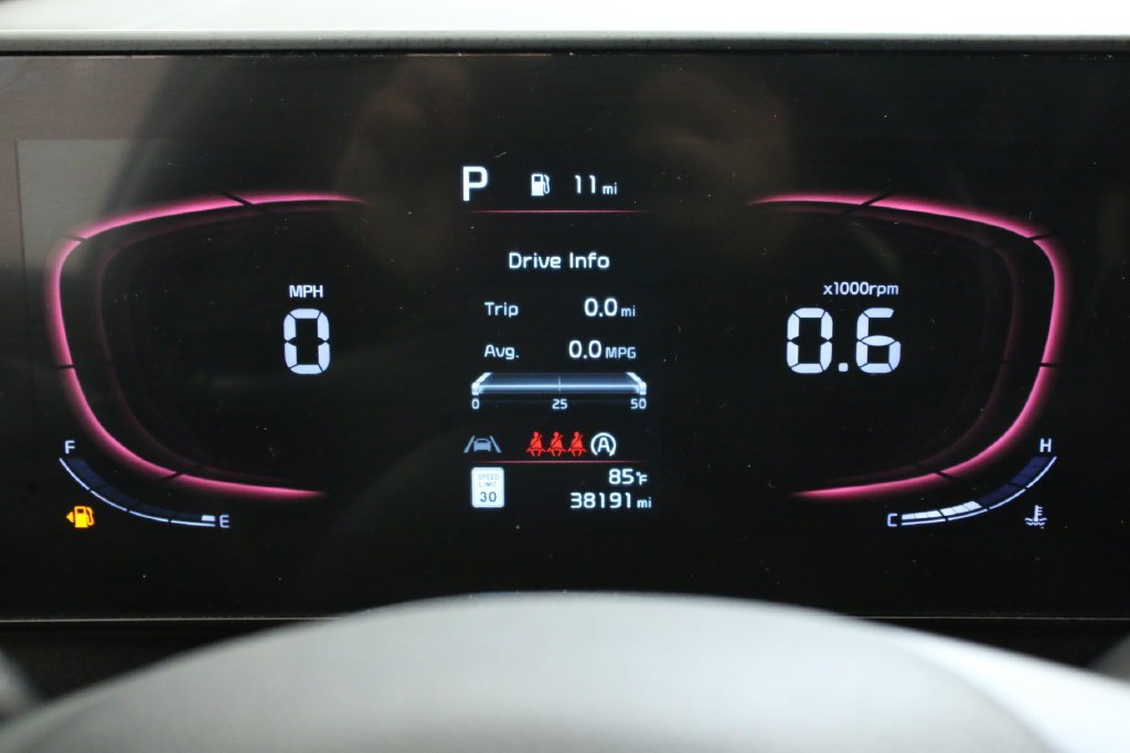 Used 2023 Gray Kia X-Line image 17