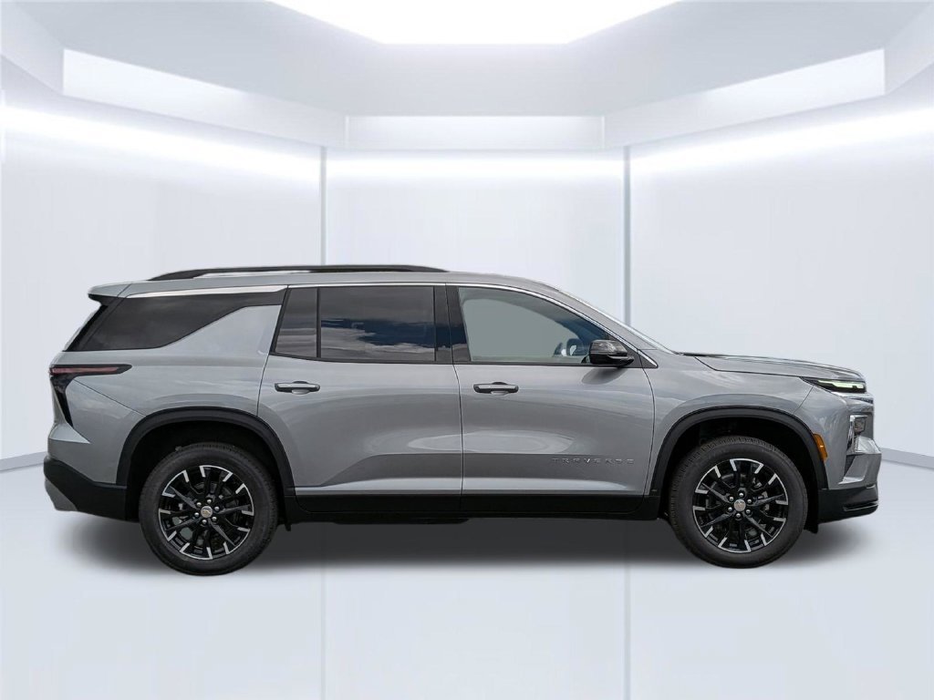 2026 Chevrolet Traverse LT - Photo 7