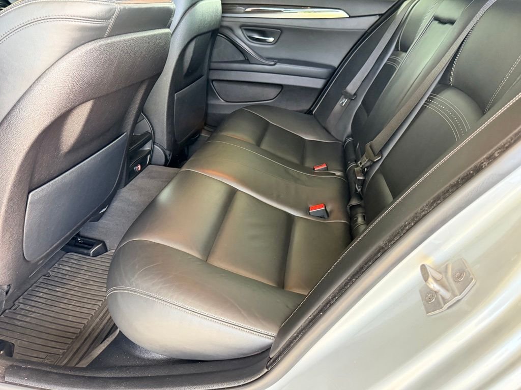 Used 2016 Silver BMW 535i image 32
