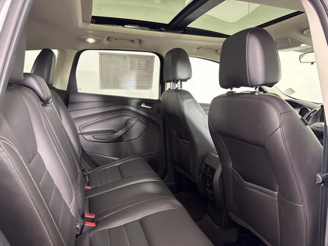 Used 2016 Silver Ford SE image 5