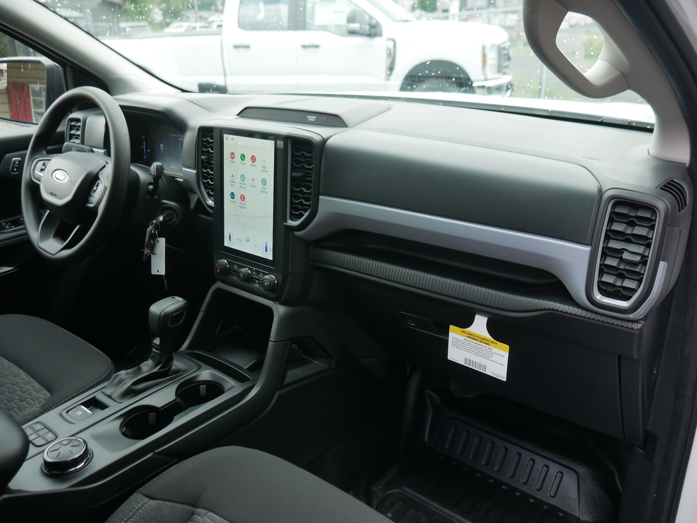 New 2025 Oxford White Ford XL image 23