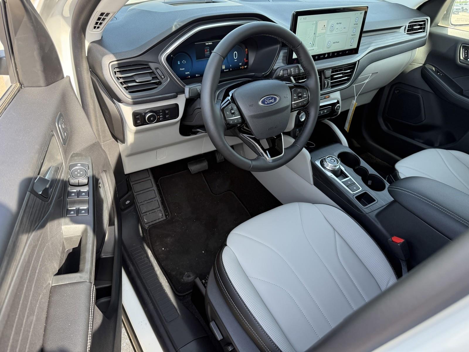 2025 Ford Escape Plug-in hybrid PHEV - Photo 17