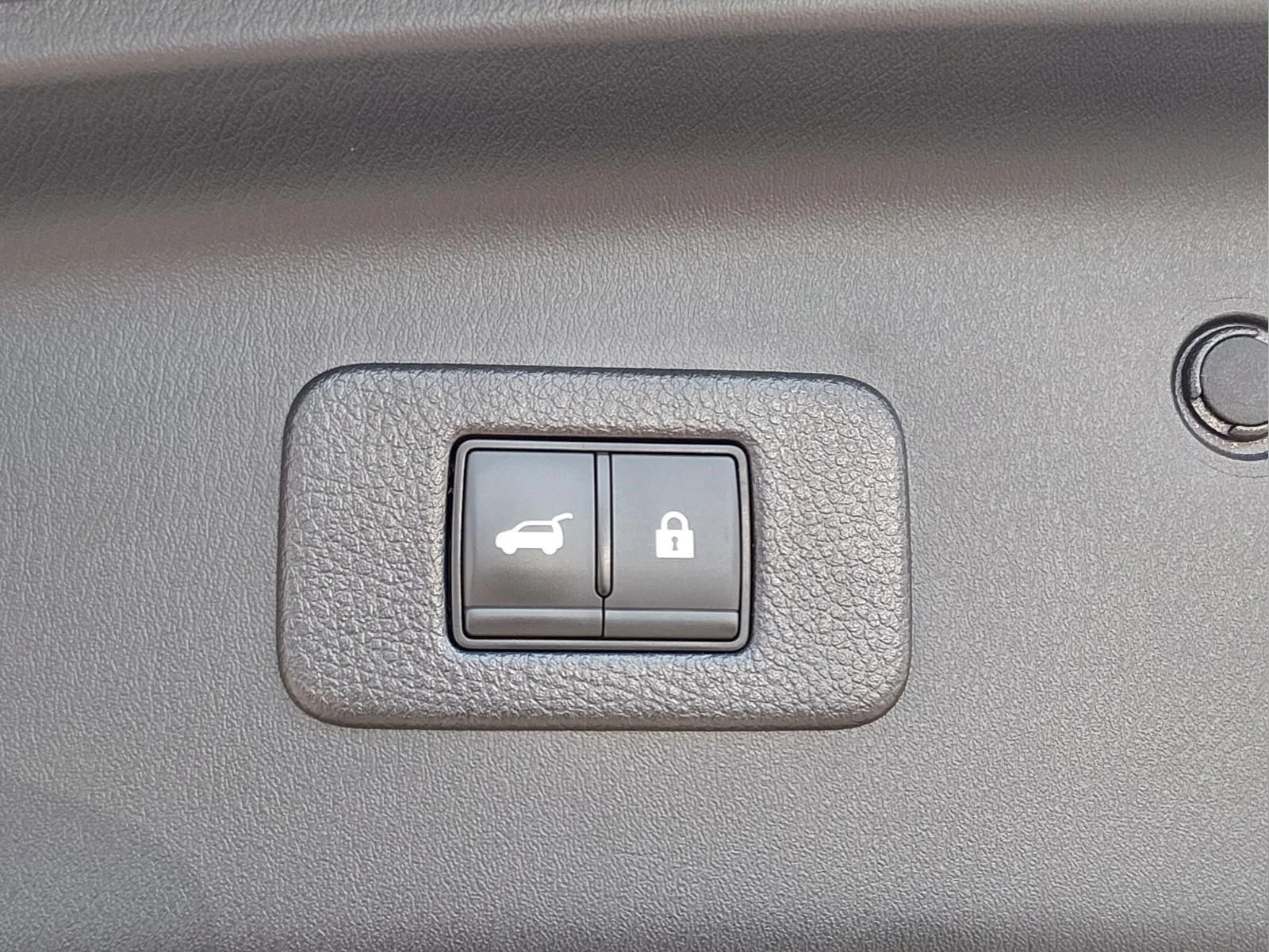 Used 2023 Super Black Nissan SL image 23
