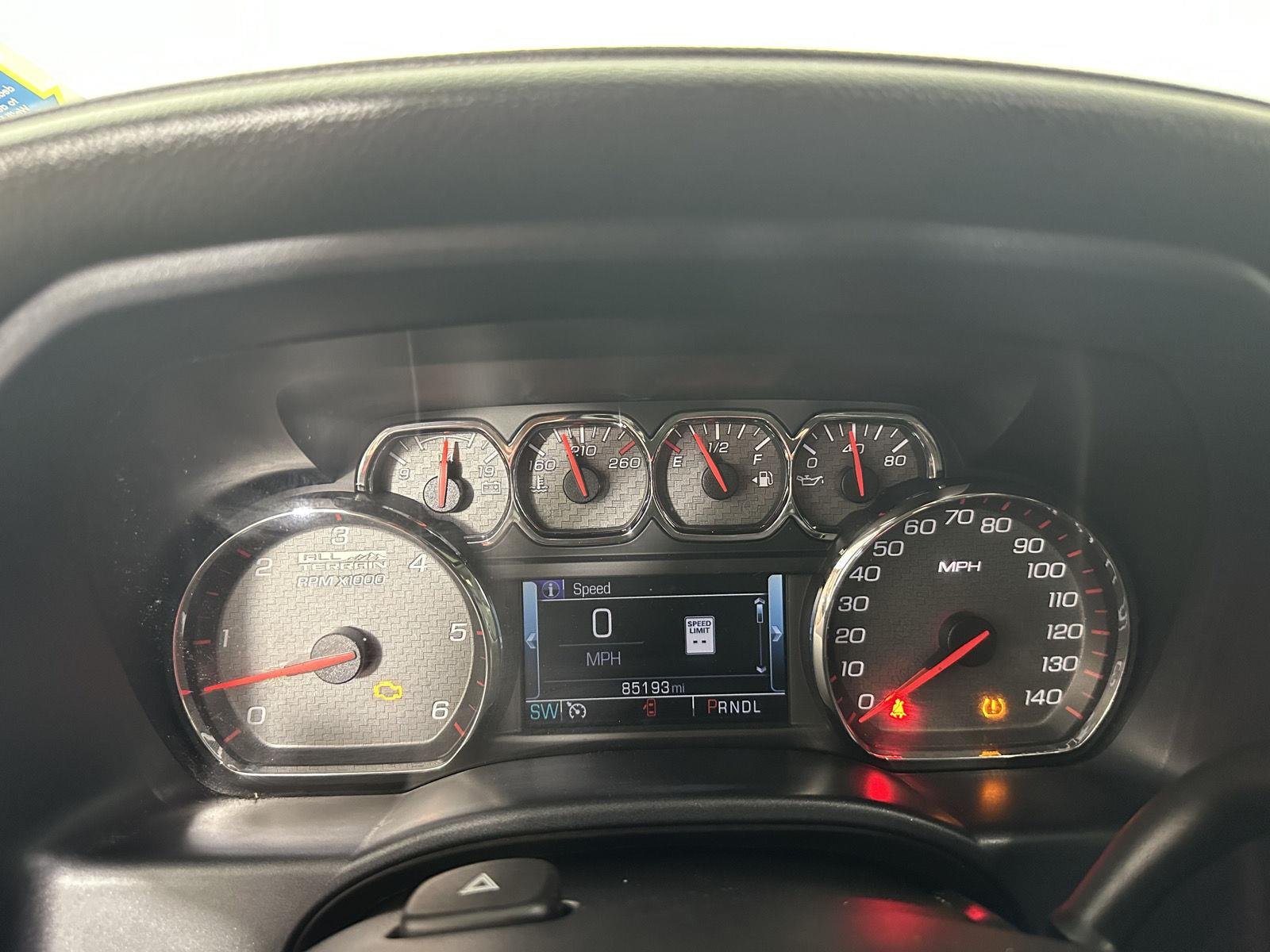 Used 2018 Summit White GMC SLT image 18