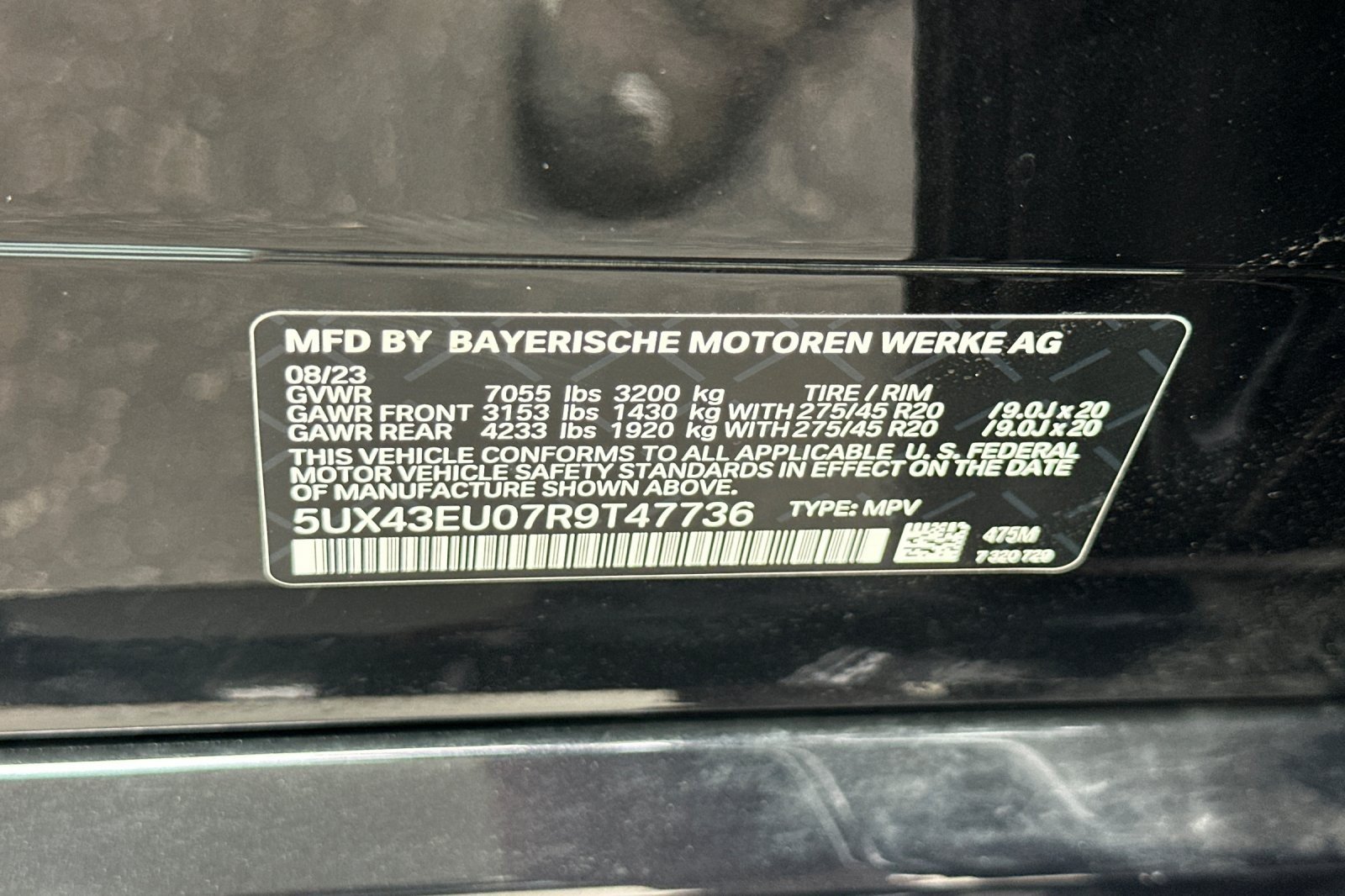 Used 2024 Black Sapphire Metallic BMW xDrive50e image 29