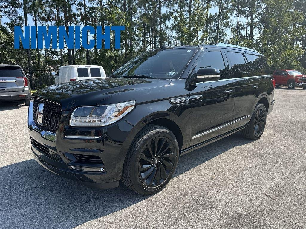 Used 2021 Black Lincoln Reserve image 1