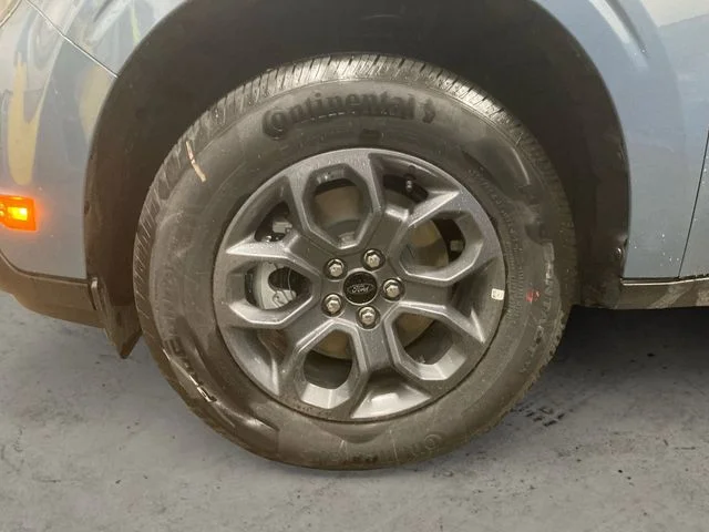New 2026 Azure Gray Metallic Ford XLT image 14