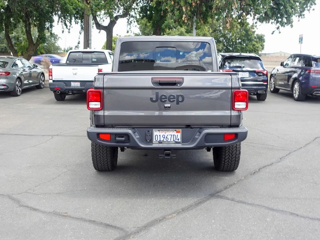 Used 2024 Gray Jeep Sport image 7