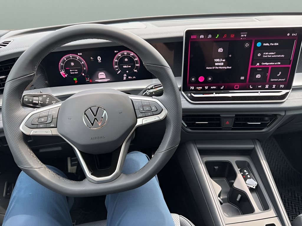 New 2026 Deep Black Pearl Volkswagen 2.0T SE R-Line Black image 11