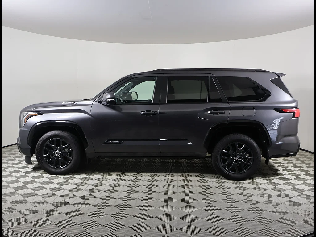 Used 2024 GRAY Toyota Platinum image 3