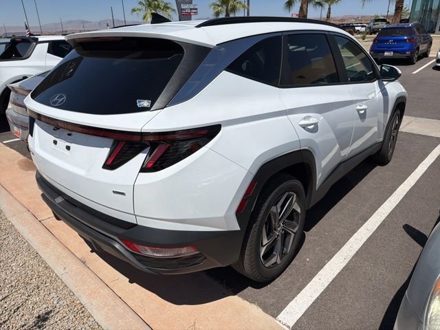 Used 2022 Gray Hyundai SEL image 7