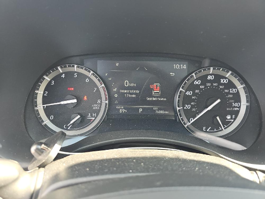 Used 2021 Silver Toyota XLE image 15