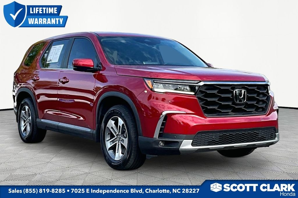 2024 Honda Pilot EX-L 8-Occupant 2WD's photo