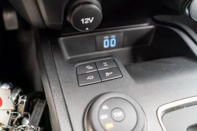 Used 2023 Black Ford XLT image 25