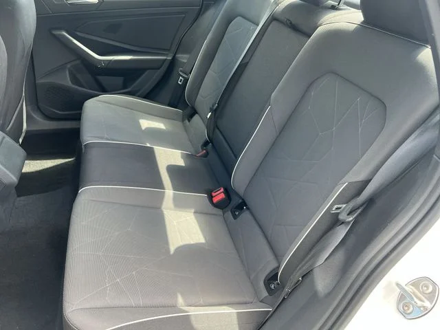 Used 2025  Volkswagen 1.5T Sport image 32