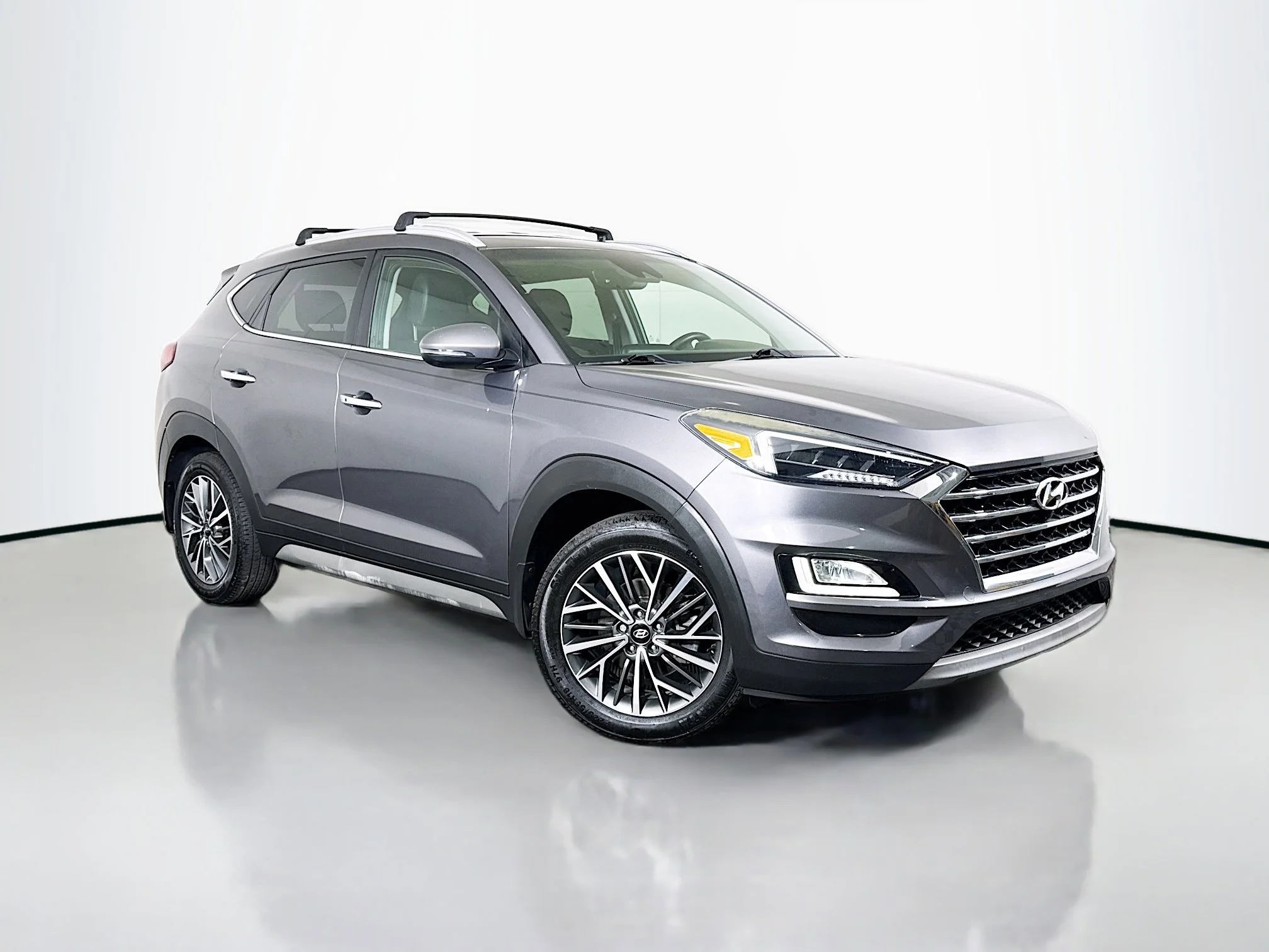 Used 2021 Magnetic Force Hyundai Limited image 1