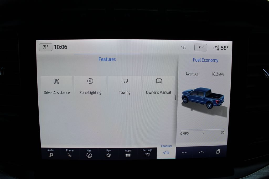 Used 2023  Ford Lariat image 36