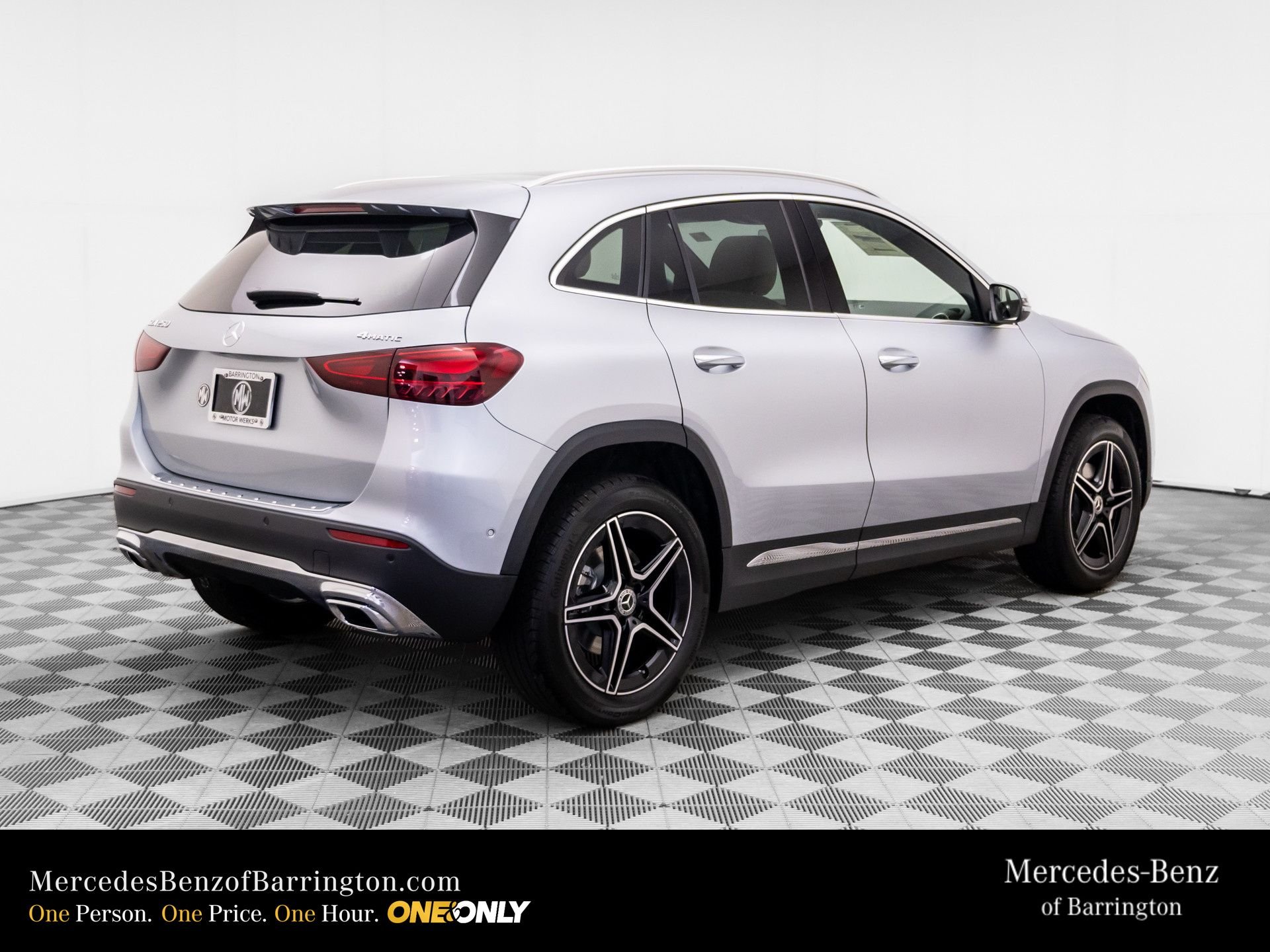 New 2026 Cirrus Silver Metallic Mercedes-Benz GLA 250 image 6