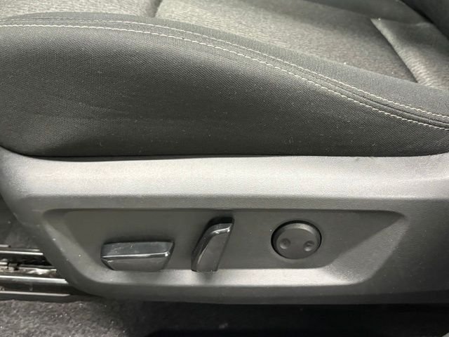 Used 2025 Beige/tan Nissan SV image 14