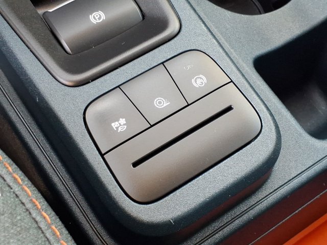 Used 2022 Silver Metallic Ford XLT image 22