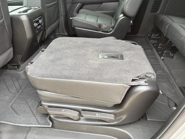 Used 2024 Sterling Gray Metallic Chevrolet RST image 39