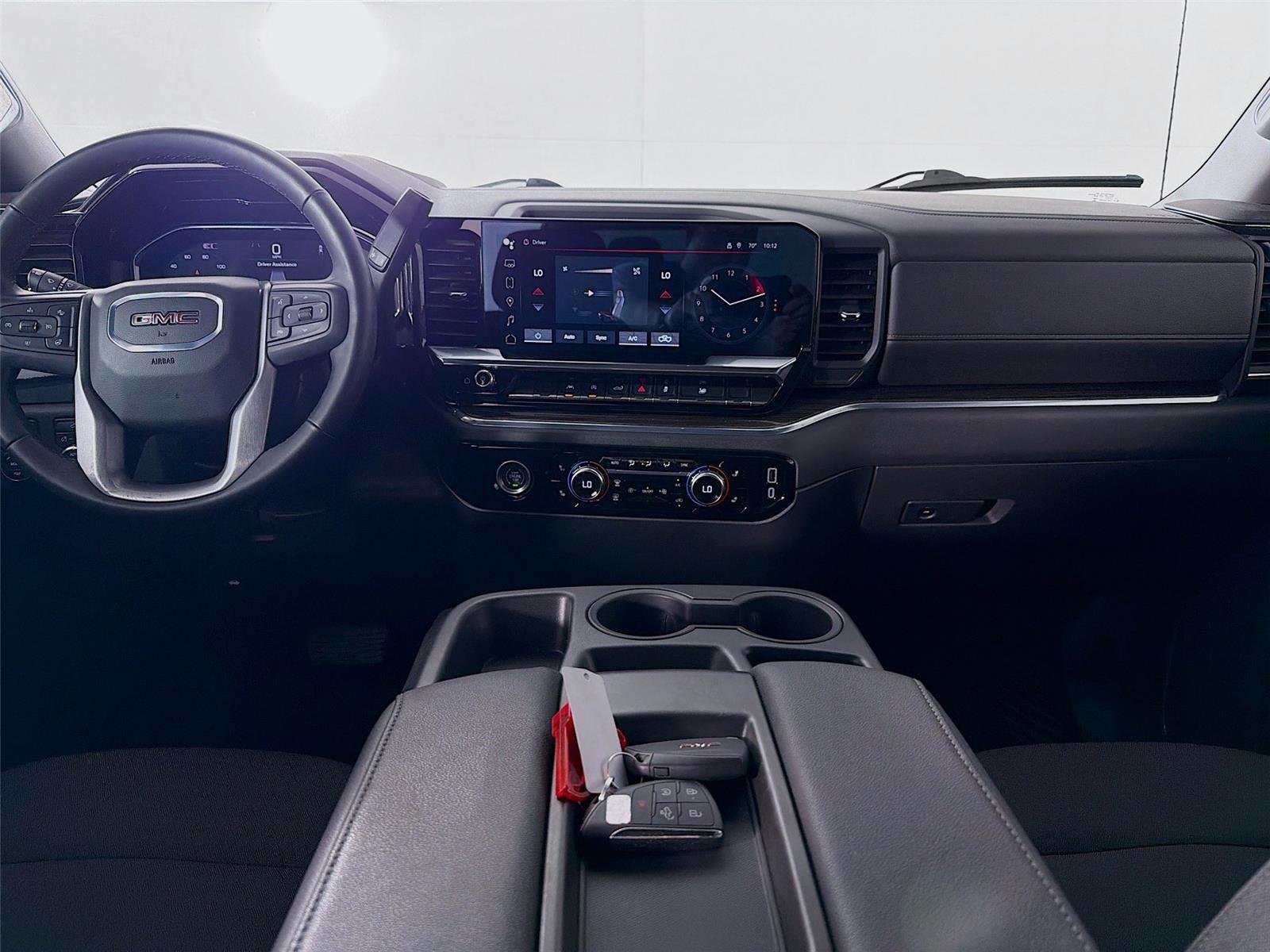 Used 2024 Summit White GMC Elevation image 22