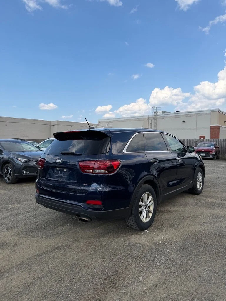 Used 2020 Blue Kia LX image 3