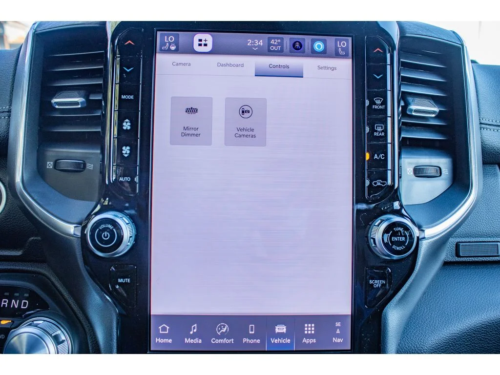 2026 RAM 1500 Laramie - Photo 26