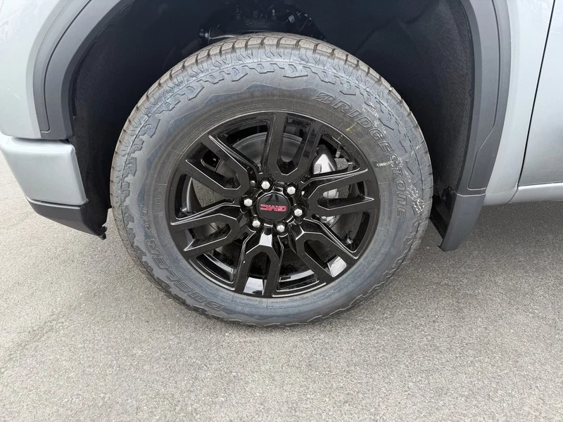 New 2026 Sterling Metallic GMC Elevation image 27