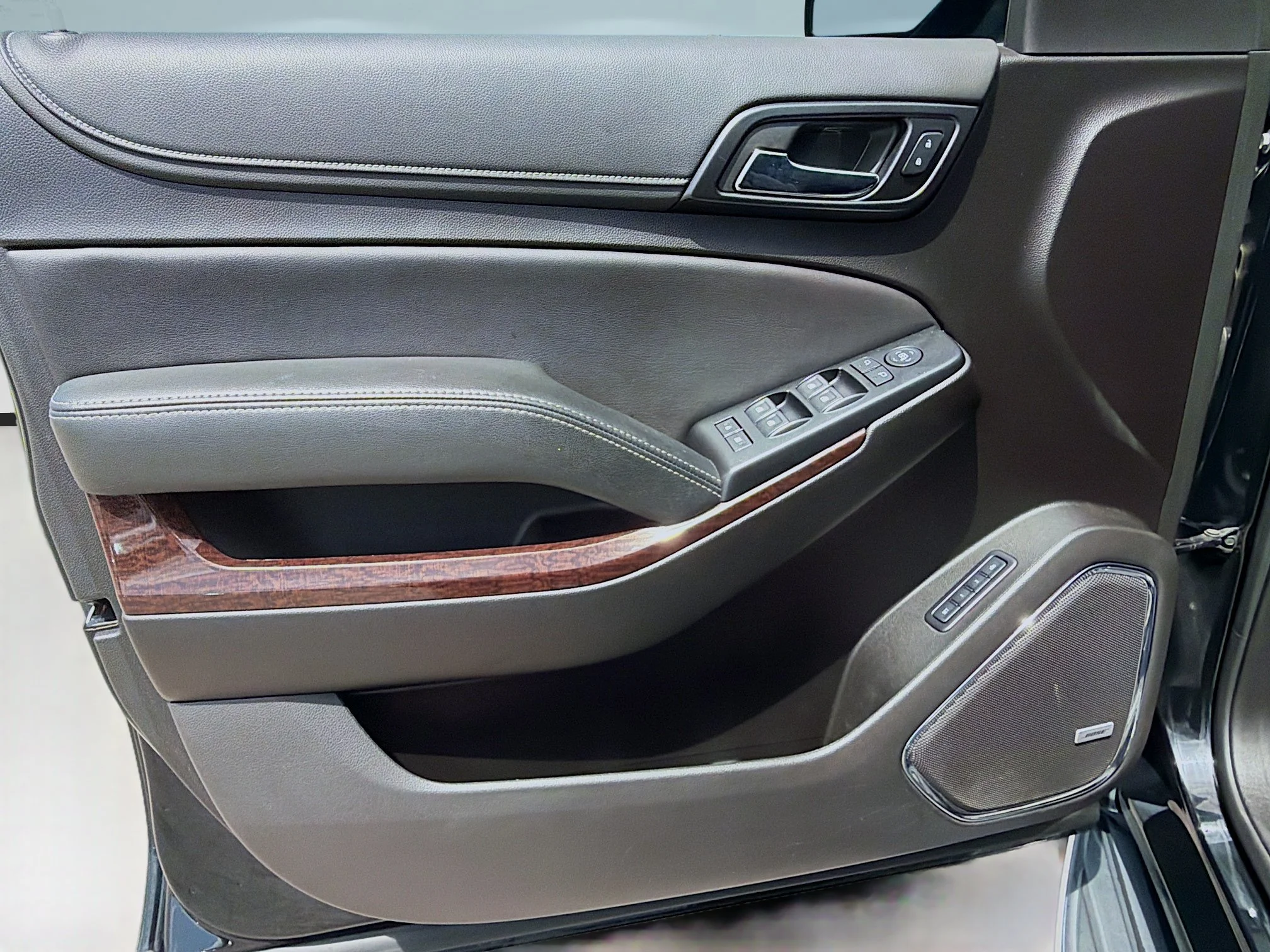 Used 2019 Onyx Black GMC SLT Standard Edition image 23