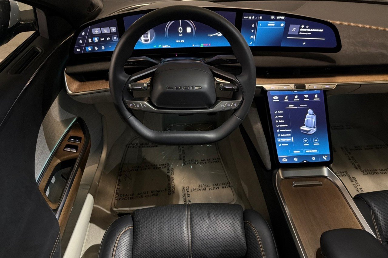 Used 2022 GRAY Lucid Grand Touring image 13
