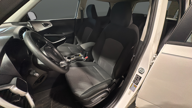 Used 2020 Snow White Pearl Kia LX image 9