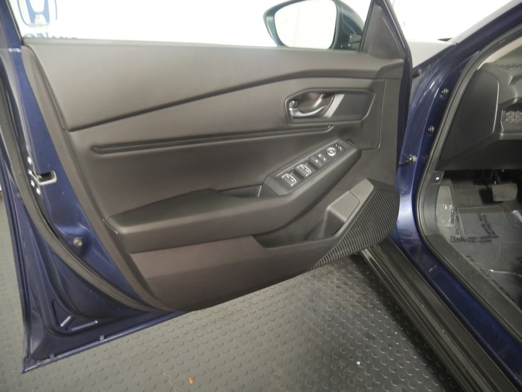 Certified Used 2023 Canyon River Blue Metallic Honda EX image 14