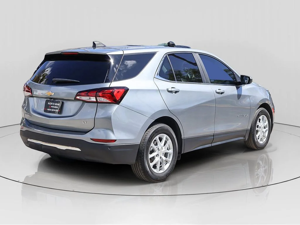 Used 2024 Gray Chevrolet LT image 7