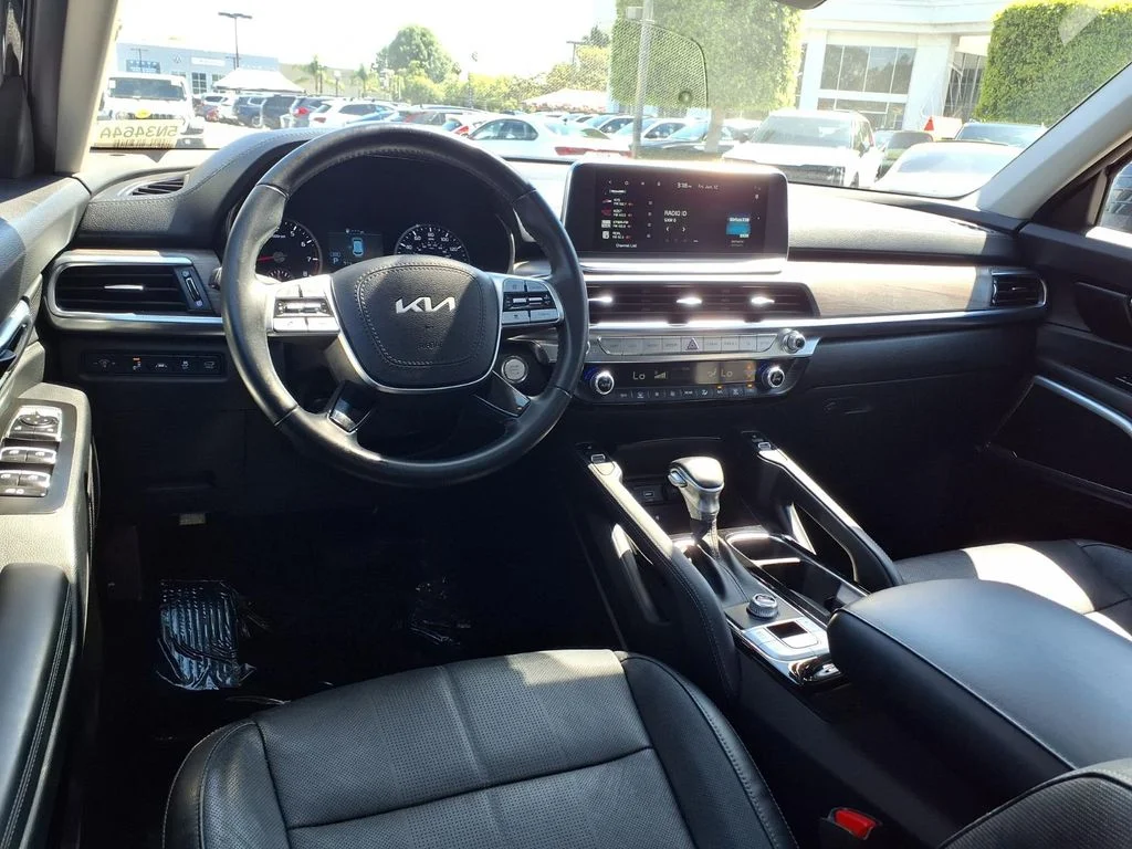 Certified Used 2022 Black Kia EX image 14