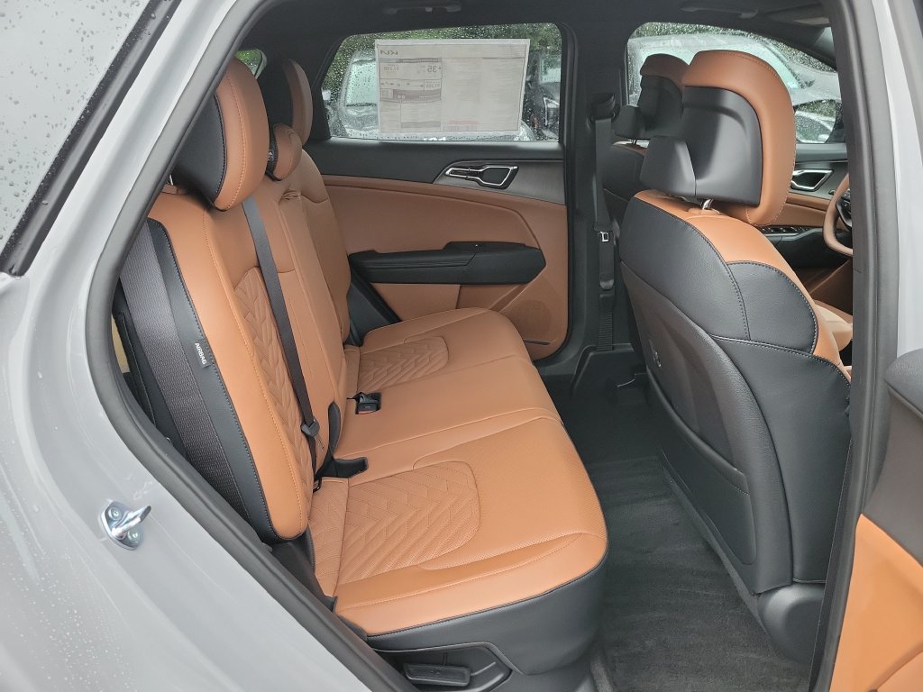 New 2027 Wolf Gray Kia X-Line image 12