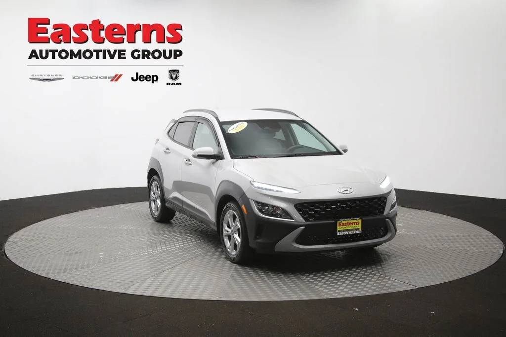 Used 2022 Silver Hyundai SEL image 50