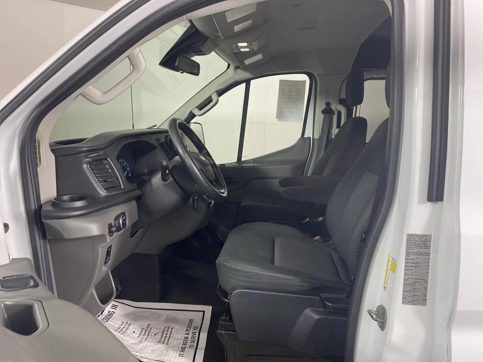 Used 2021 Oxford White Ford 250 image 7