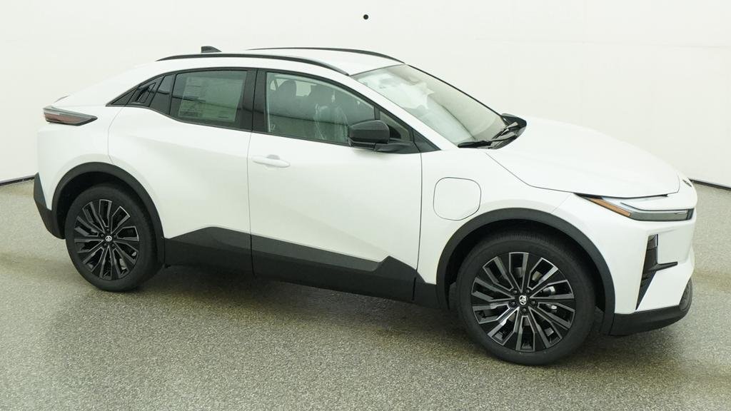 New 2026 Wind Chill Pearl Toyota XSE image 12