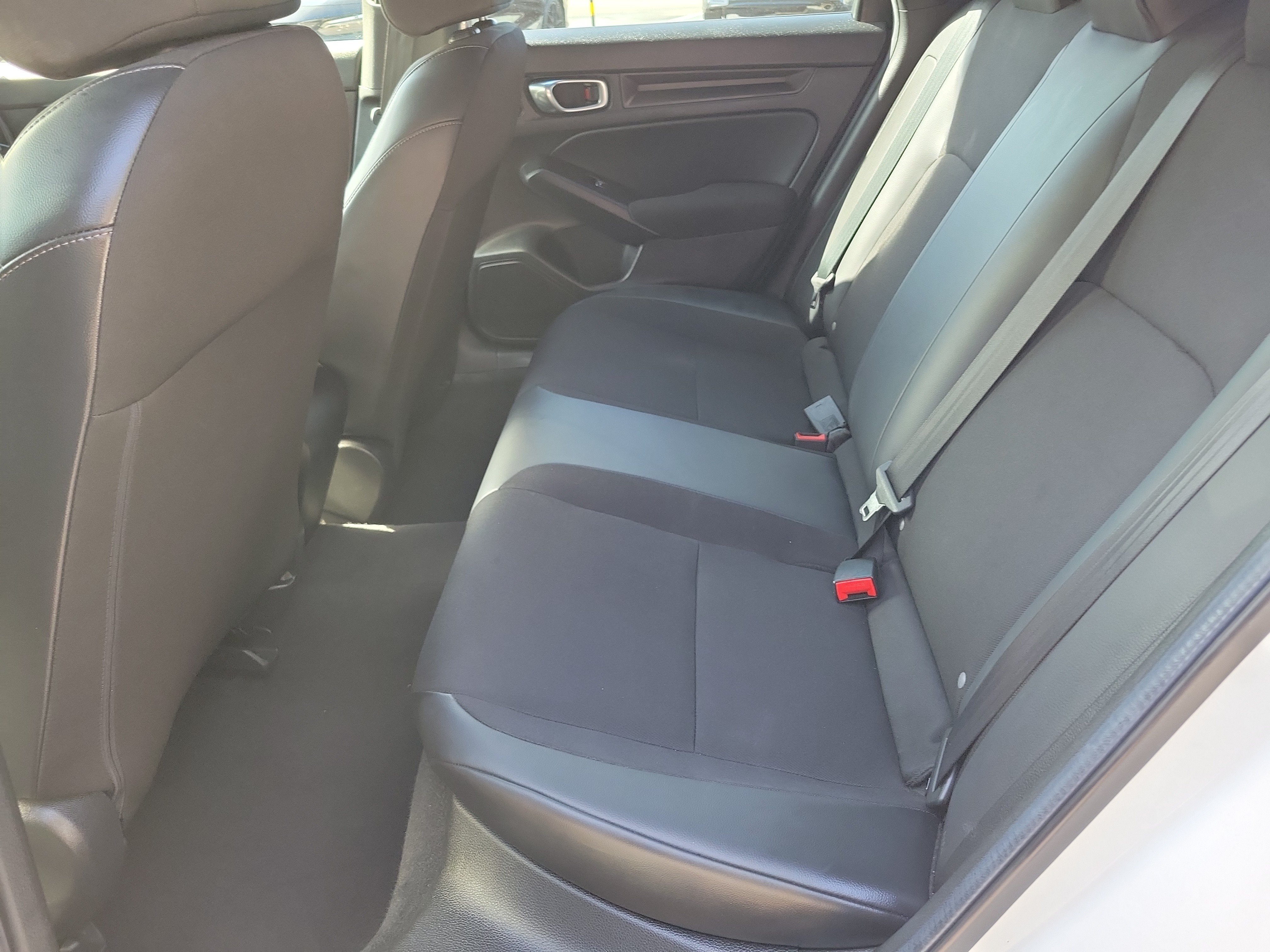 2024 Honda Civic Sport - Photo 28
