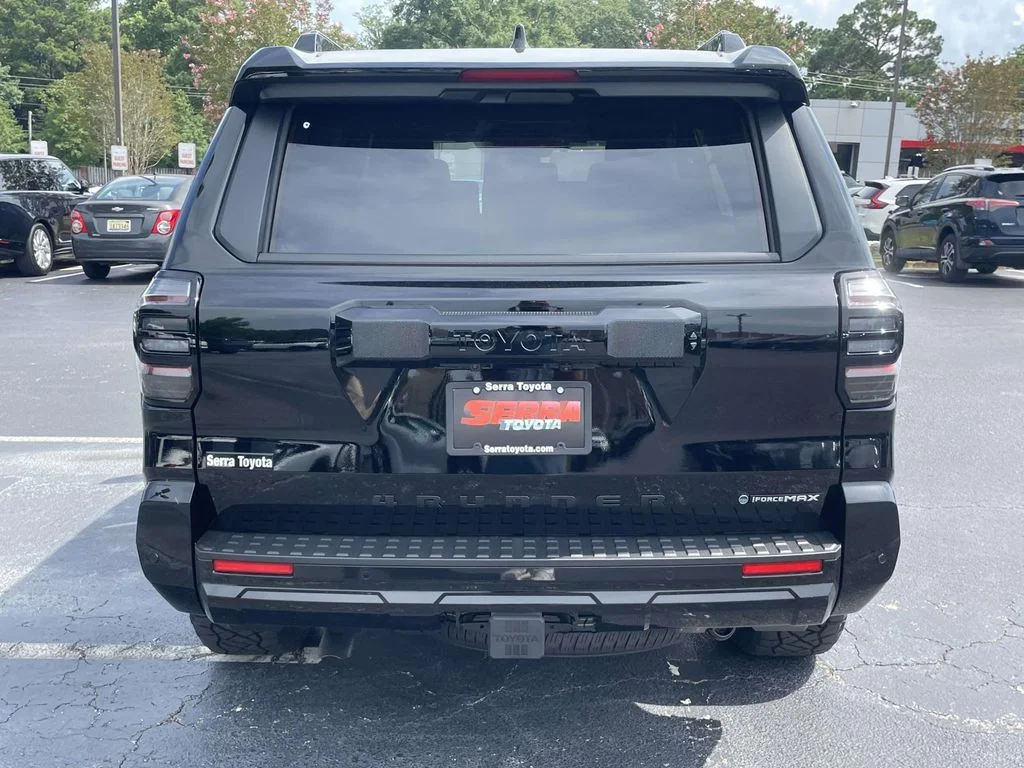 New 2026 Black Toyota Platinum image 3