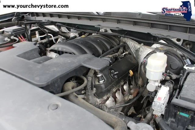 Used 2018 Gray Chevrolet LT image 9