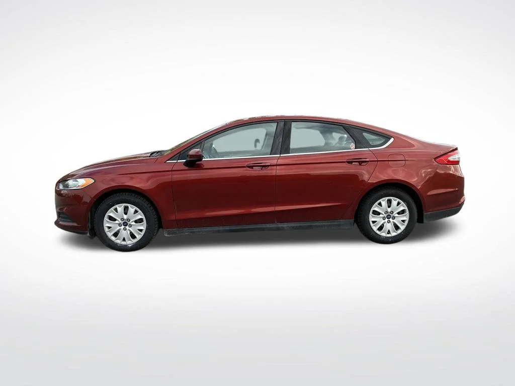 Used 2014 Orange Ford S image 2