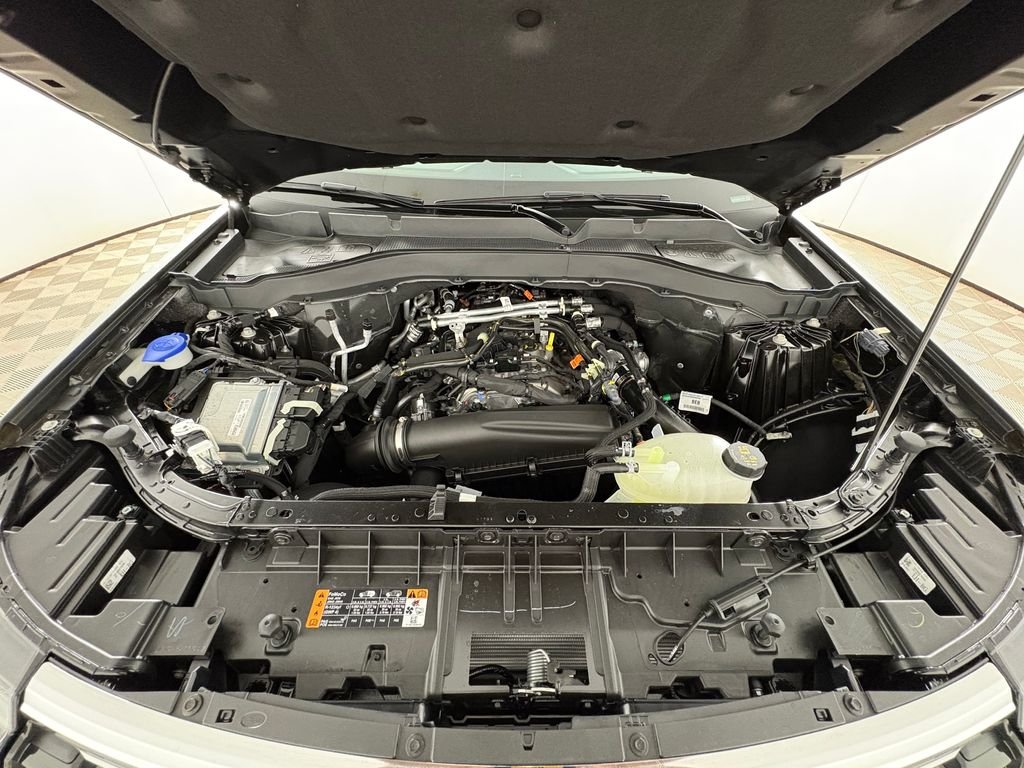 New 2026 Gray Ford Active image 32